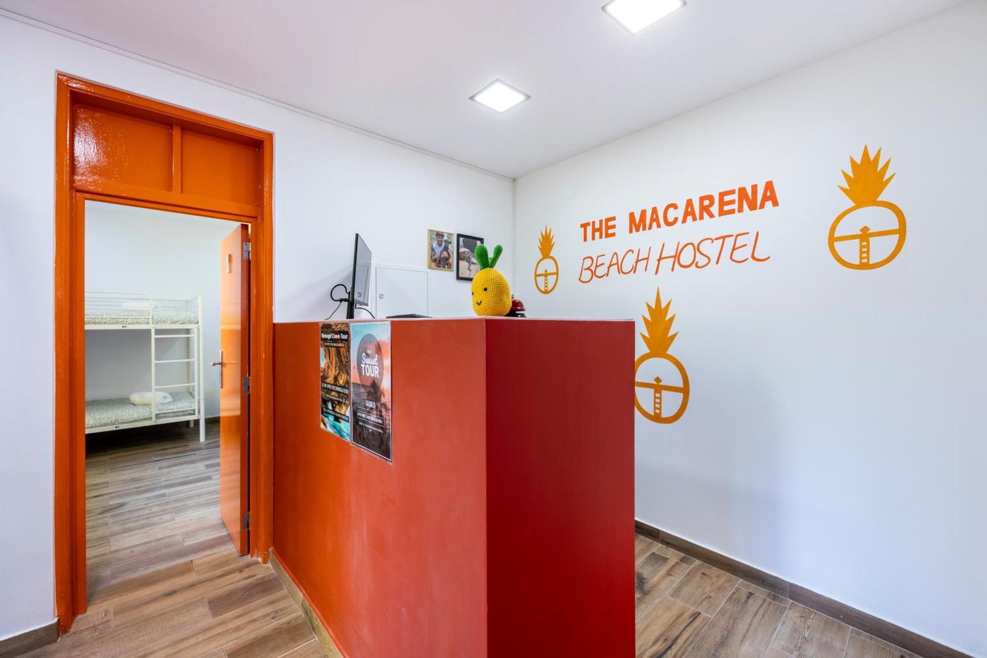 The Macarena Beach Hostel Лагос Екстериор снимка