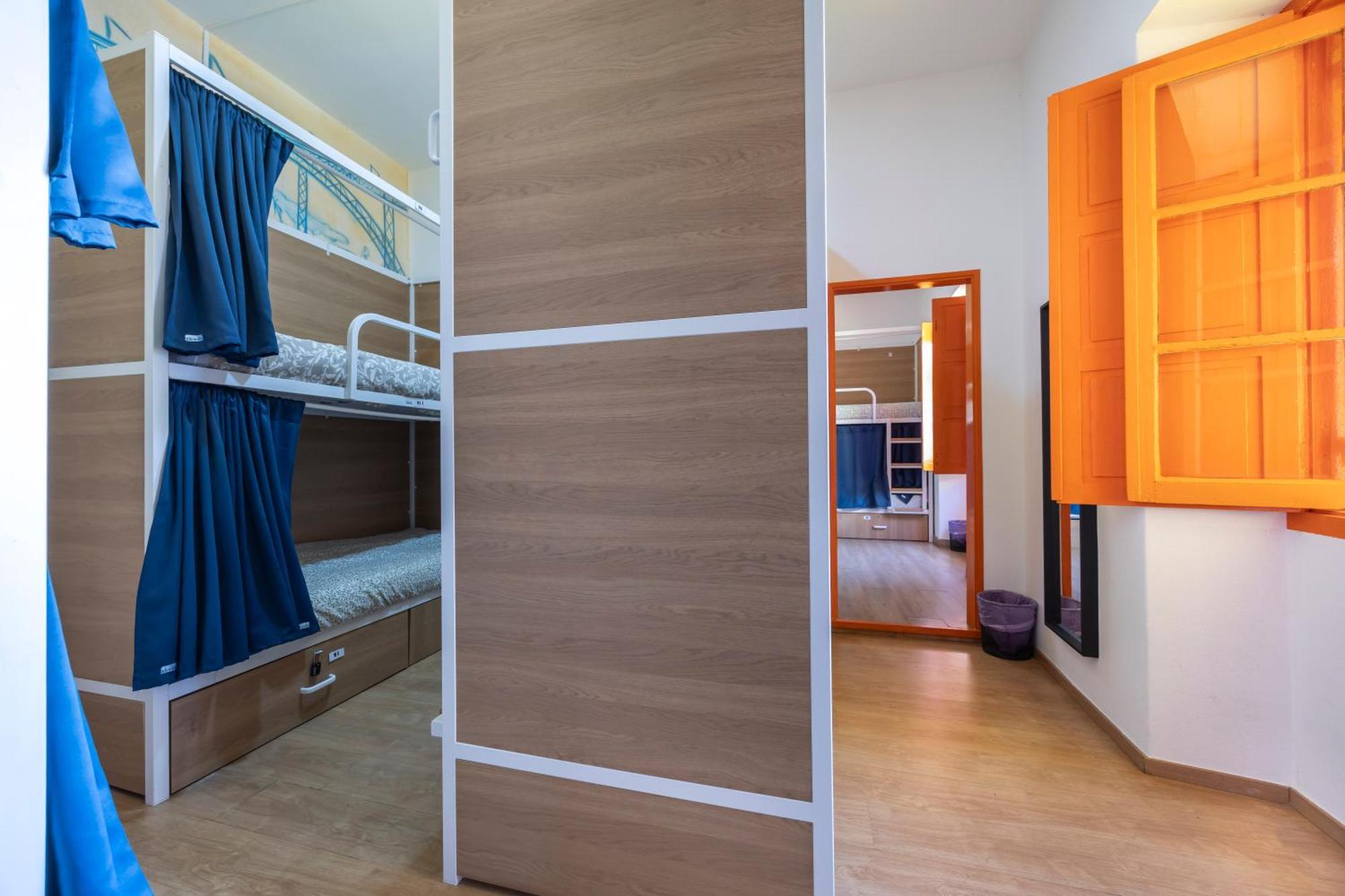 The Macarena Beach Hostel Лагос Екстериор снимка